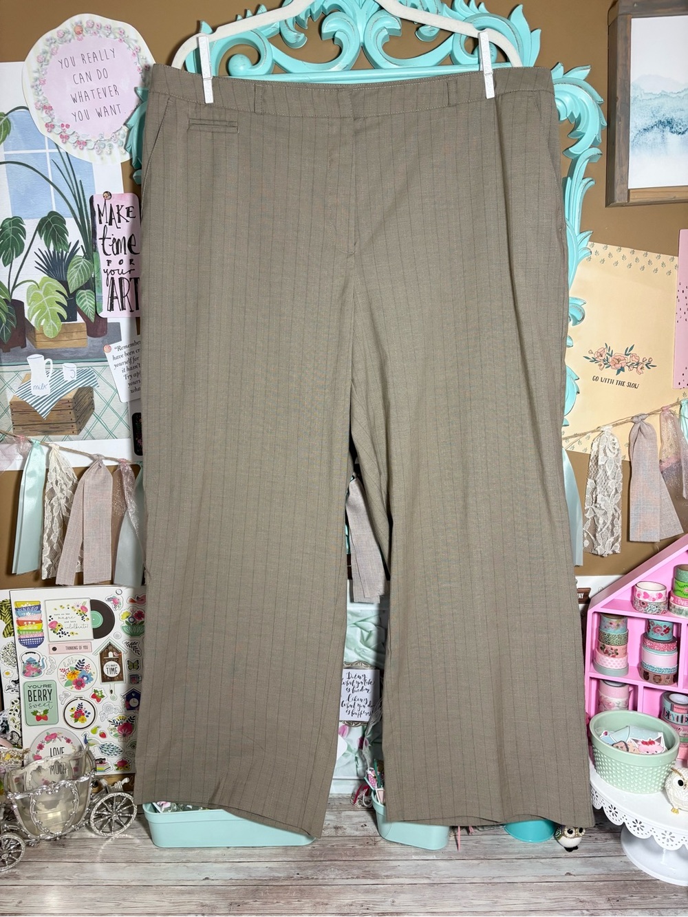 Jaclyn Smith Pinstripe Brown Dress Pants Trousers Women’s 18 Wide Leg Fall 2010